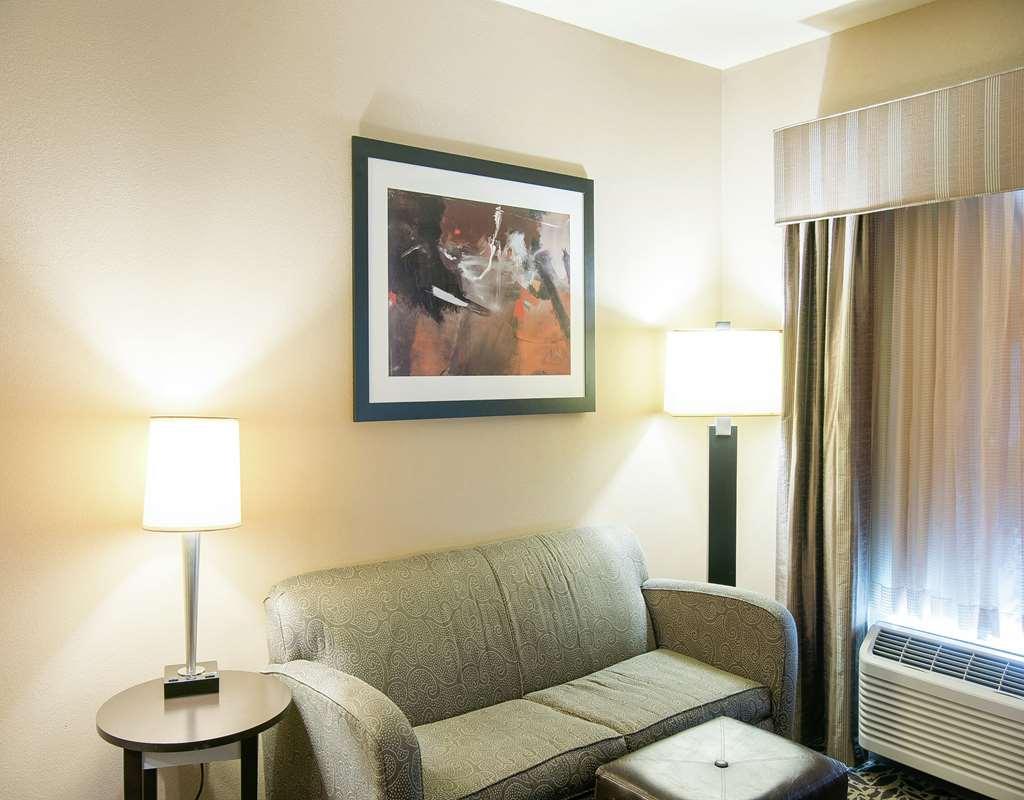 Hampton Inn & Suites Bay City Oda fotoğraf
